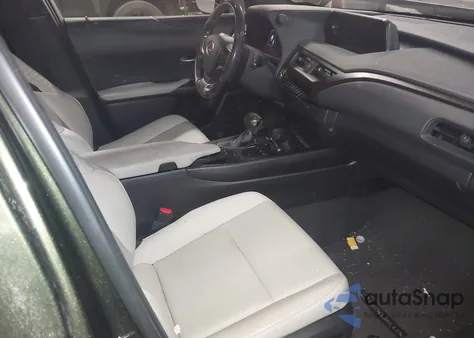 2019 Lexus Ux 250H z USA, uszkodzony, nr VIN JTHU9JBH9K2019930